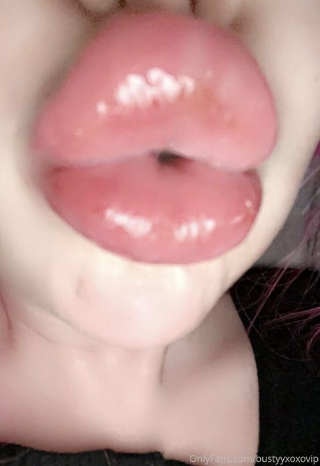 leoniagold onlyfans nudes leaked