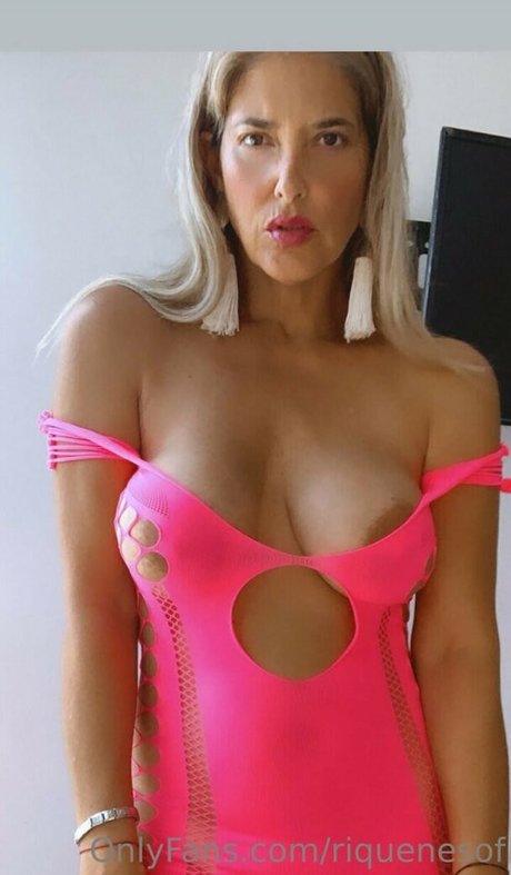 riquenesof ass onlyfans