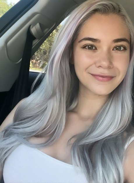 blonde curvy onlyfans free naked shot