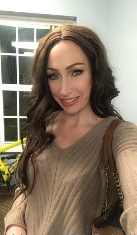 bbw facesitting onlyfans beautiful self-portrait