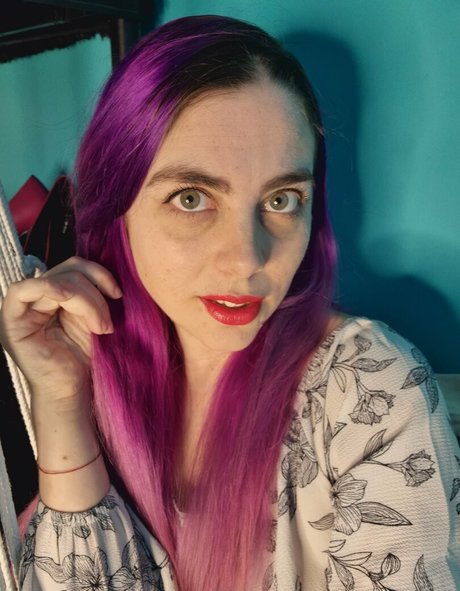 ayaqueenil only fans.