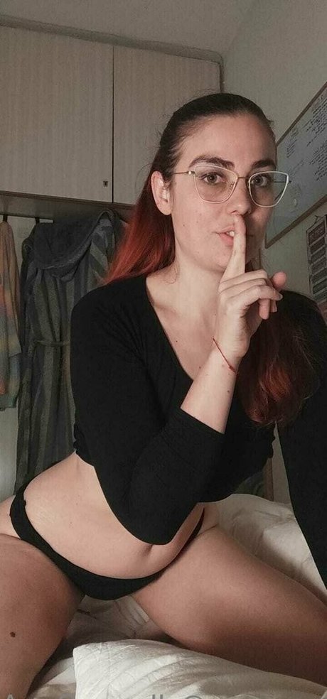 ayaqueenil onlyfans mega