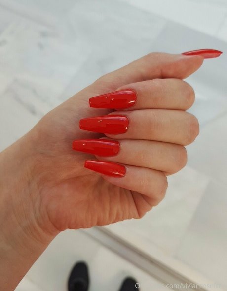 vivianrosefree en onlyfans