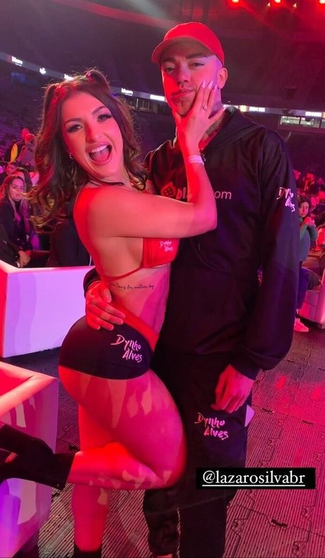 Eliza Amorim onlyfans lean