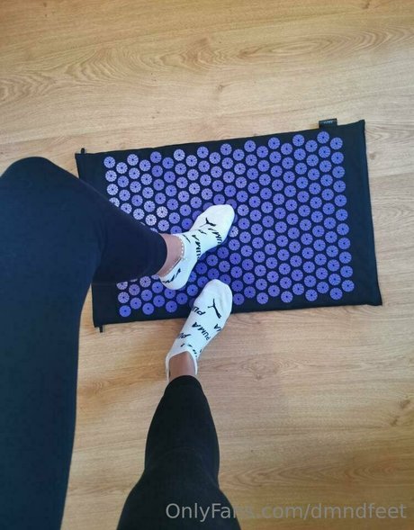dmndfeet naked on onlyfans