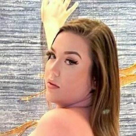 realmollysplacefree naked onlyfans leaks