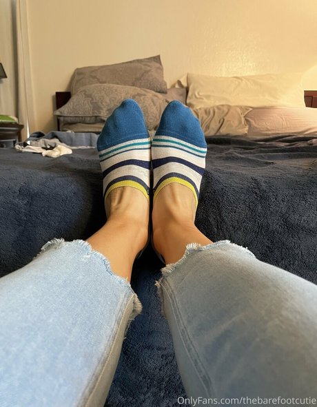 thebarefootcutie onlyfans leaked