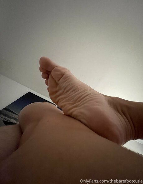 thebarefootcutie onlyfans leak fuck