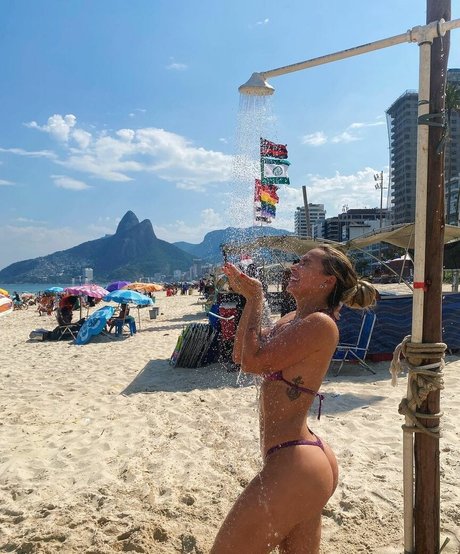 Paloma Lopes nsfw onlyfans