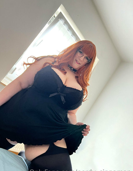 Nerdy Cinnamon onlyfans archives