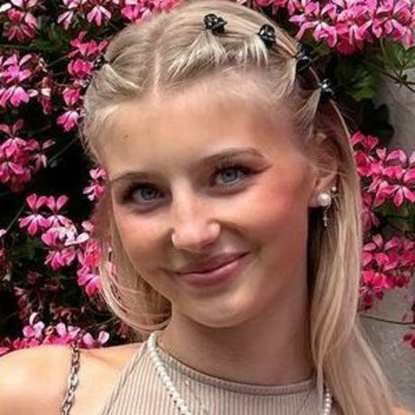 elena zbt naked onlyfans leaks