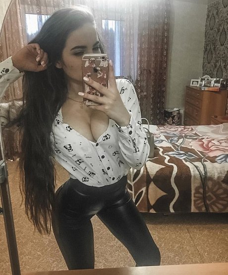 2024 top onlyfans erotic still