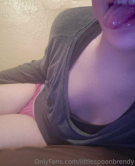 littlespoonbrendy naked onlyfans leak