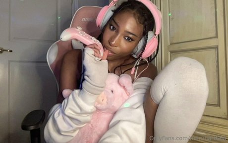 meruhart666 only fans pic