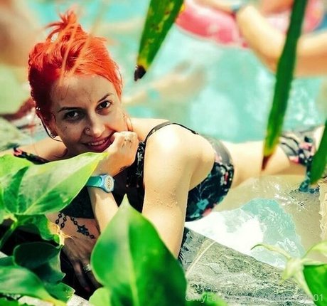 crystalmary001 onlyfans leaks naked