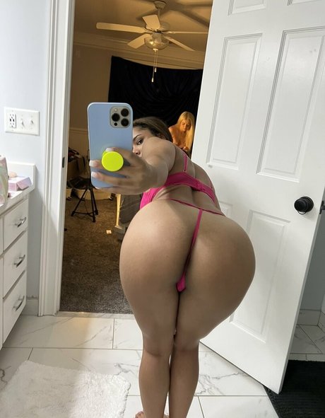 katieswrd naked on onlyfans