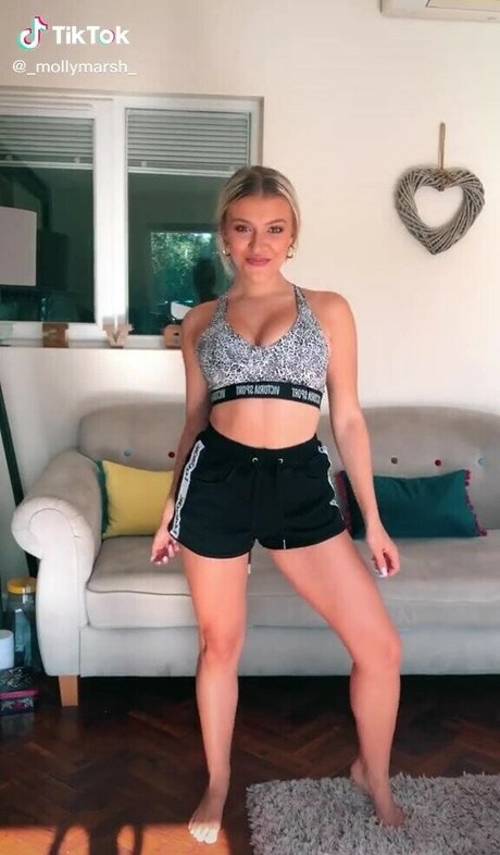 Molly Marsh onlyfans nude