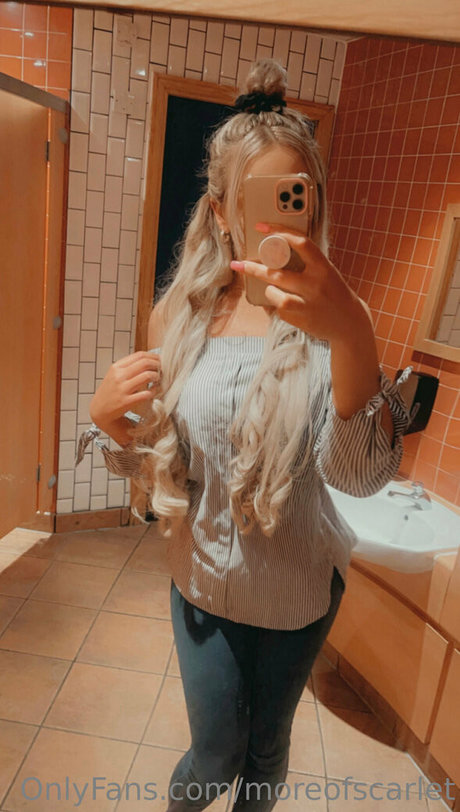 cheating hotwife onlyfans sexy naked slide