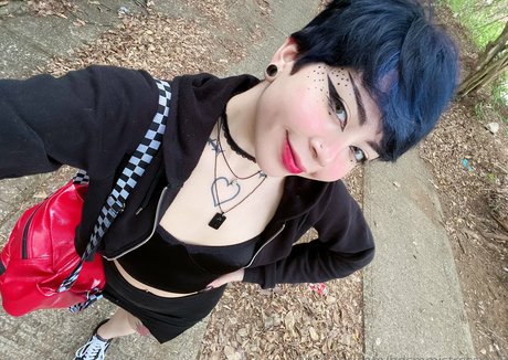 bdsmmistressroxy naked on onlyfans