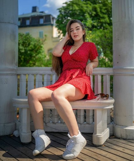 Miss Mikkaa onlyfans naked