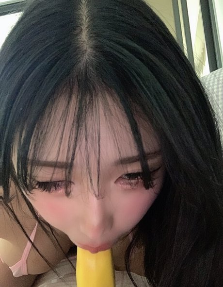 Yunjini onlyfans leajs
