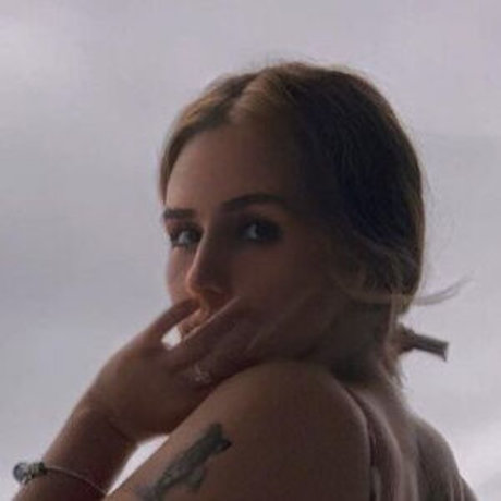 kayliahvelvet onlyfans fotos