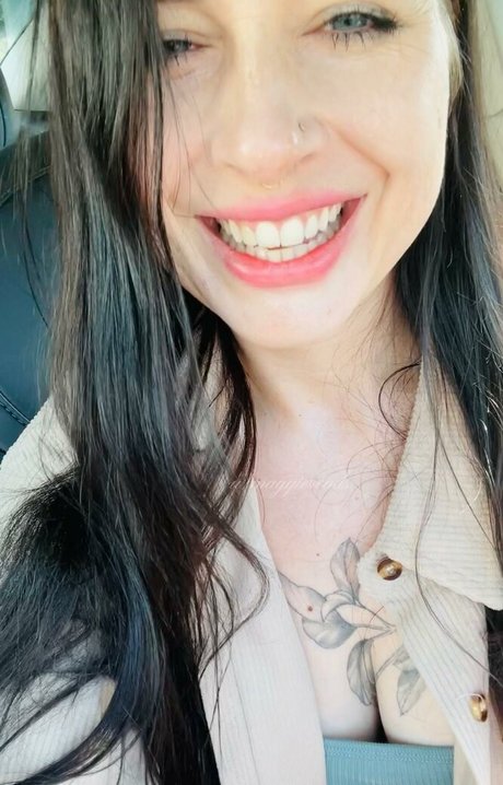 maggiereads onlyfans nude porn