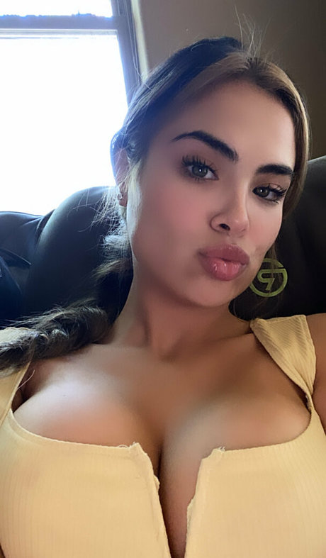 karlaamarie tits onlyfans