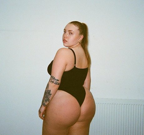 Paradise megan nude onlyfans leaked