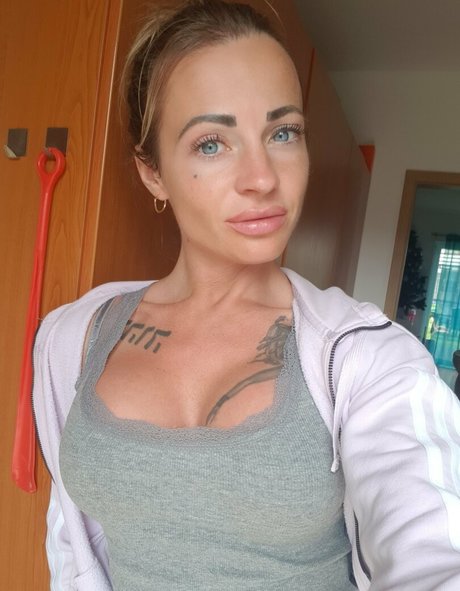 yourmonicaa onlyfans naked leaks