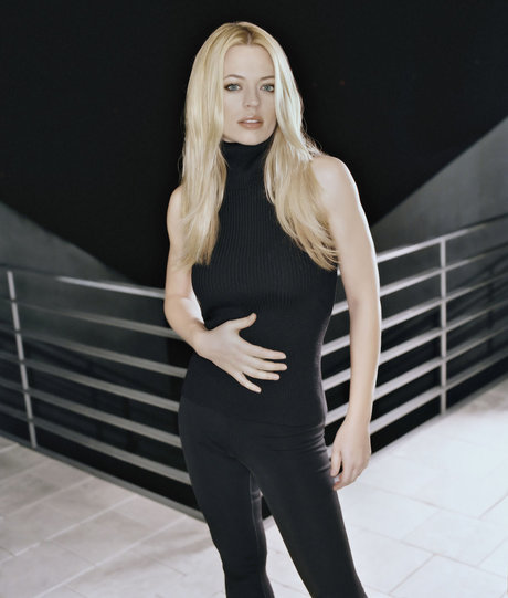 Jeri Ryan nude on onlyfans