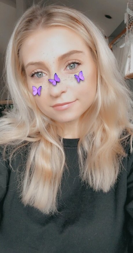 Sunny Bunnnie only fans