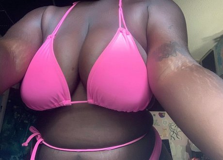 Chy s Place onlyfans sexy