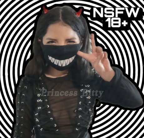 Princess Bitty I m on F ansly too_ onlyfans leaked free