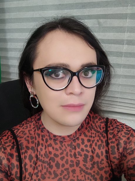 Closer Friends onlyfans leaks