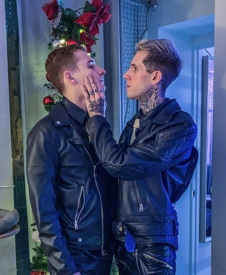 Claude Nikotine leak onlyfans