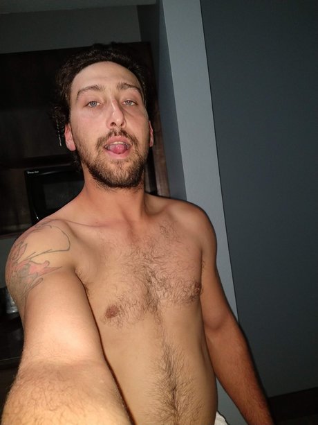 Ryan Tirado onlyfans nude pics