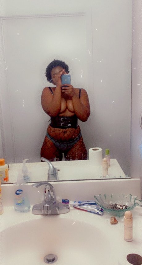 Princess Peony Top 15_ onlyfans nude photos