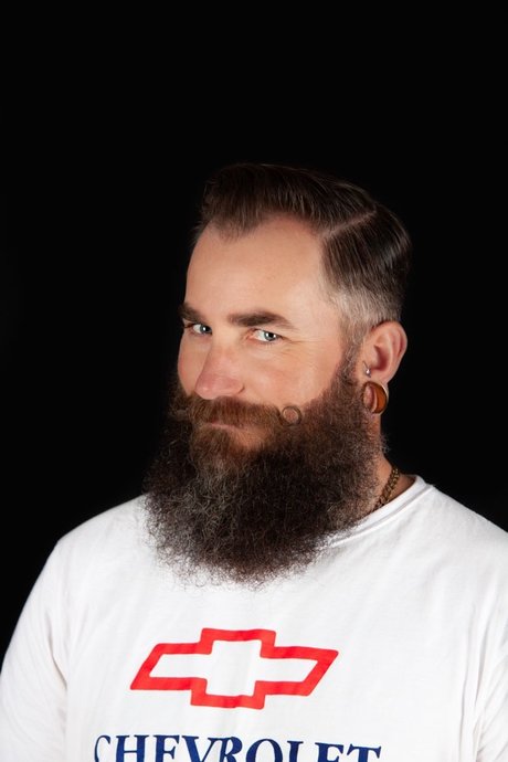 Dad Bod Poz onlyfans leaks naked