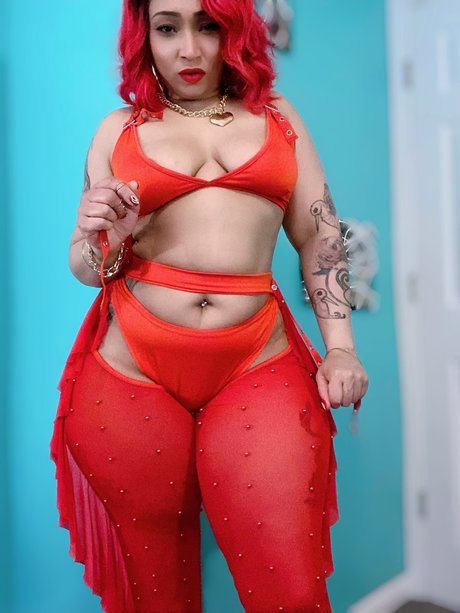 Queen Baddie Babe onlyfans leak nude