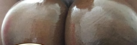 TittyQu33n onlyfans leaked.