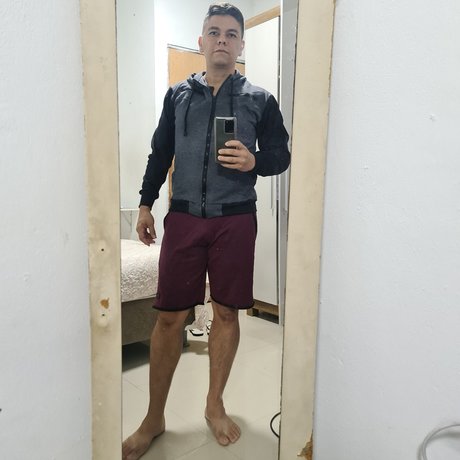 Roger Silva onlyfans exposed