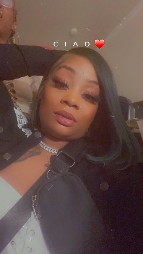 Dolly molly strip onlyfans