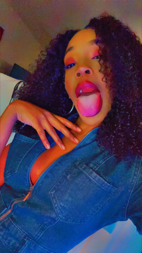 QueenVonna porn onlyfans