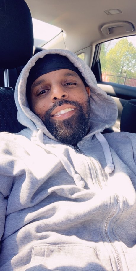 deelong32 onlyfans archives