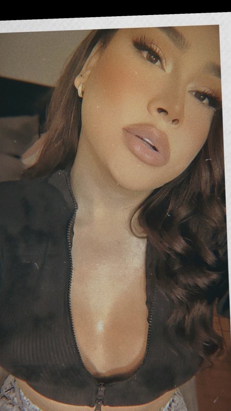 Dayana Osorio naked only fans