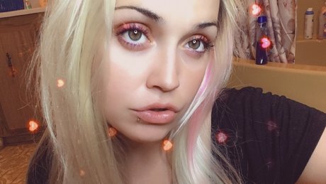 Dakota freeling onlyfans leaked tits