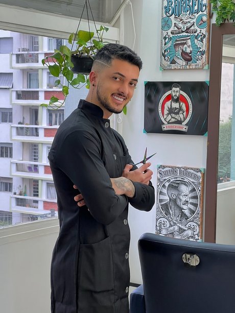 _Naked barber_ new leaked onlyfans