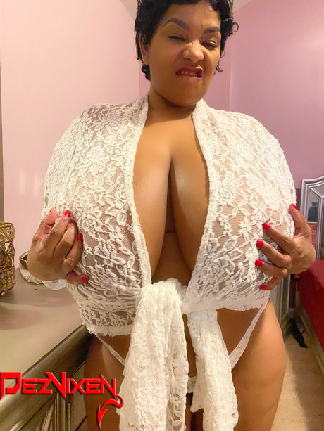 DezVixenLoaded only fans review