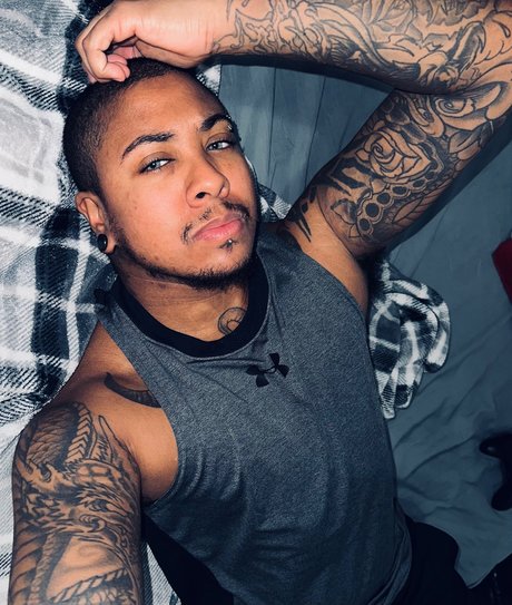 Ancient Anubis is on onlyfans